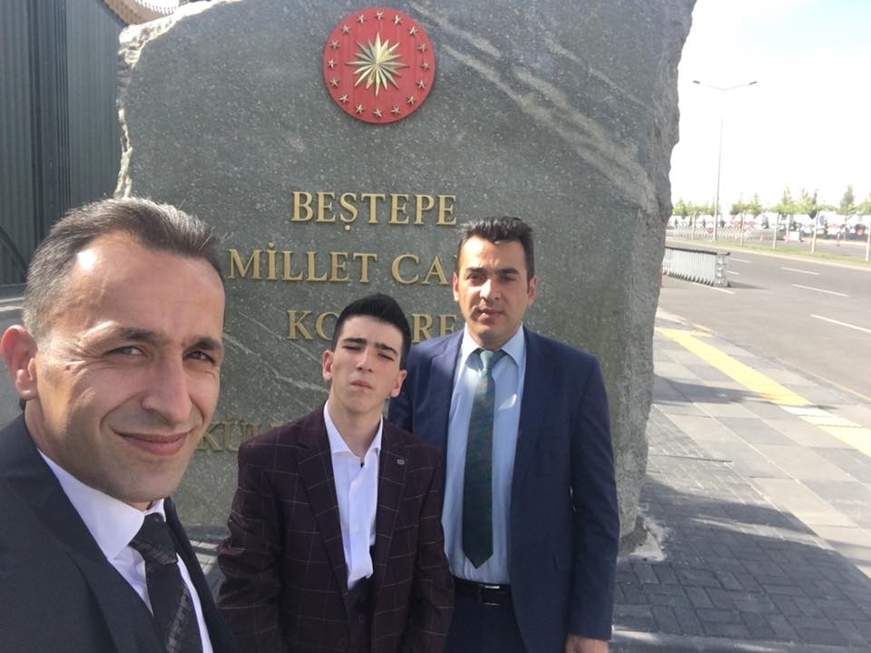 33083933 10156401876955909 59958636805357568 N