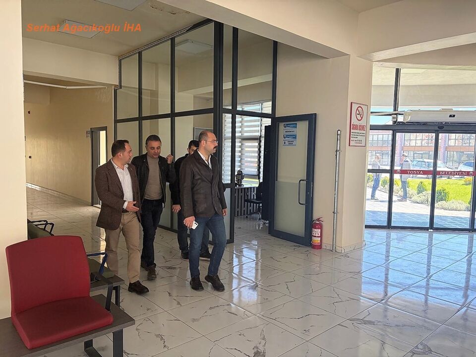 D2377750 E582 4070 8Bcf D8E030C2503E