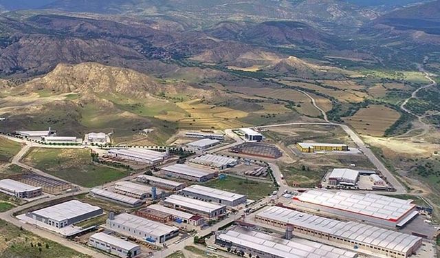 TOSYA AK PARTİ İLÇE BAŞKANI "TOSYA'MIZA HAYIRLI OLSUN"