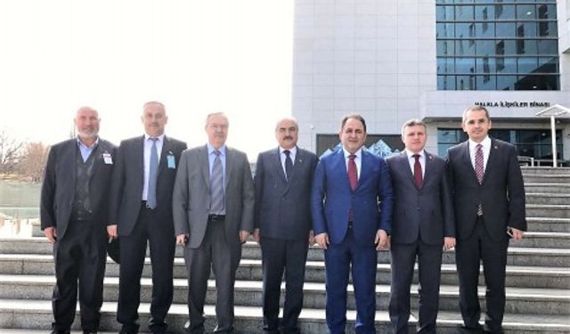 TOSYA'NIN HİZMET FEDAİLERİ TBMM ÖNEMLİ GÖRÜŞMELERDE BULUNDU " EĞİTİME YENİ PROJELER YOLDA!"