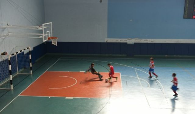 İLÇE SPOR MÜDÜRÜ İSMAİL KESKİN "TÜM HALKIMIZI CUMA GÜNÜ FİNAL MÜSABAKALARINA BEKLİYORUZ"