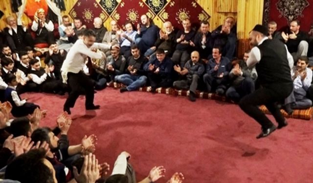 YAREN GECESİNDE TOSYA ÇİFTETELLİSİ MİSAFİRLERİ BÜYÜLEDİ..