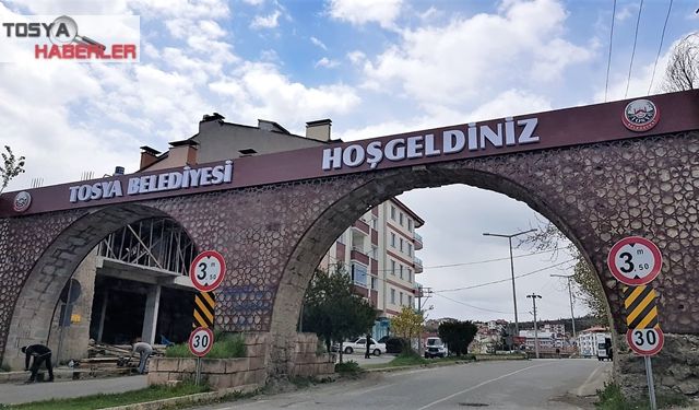 BİR TARİH NASIL YOK EDİLİR..!  "TOSYA BELEDİYESİ ŞAŞIRTICI İDDALARA KONU OLAN OLAYA EL ATTI"