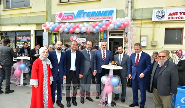AHDE VEFA VETERİNER KLİNİĞİ DUALARLA AÇILDI.. ZELİHA HEKİM " BEKLEYİN BENİ RABBİMİN SESSİZ KULLARI SÖZÜMÜ TUTMAYA GELİYORUM" DEDİ.