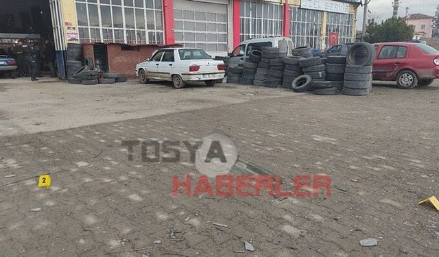 TOSYA AŞAĞI SANAYİ'DE İŞYERİ KURŞUNLANDI...