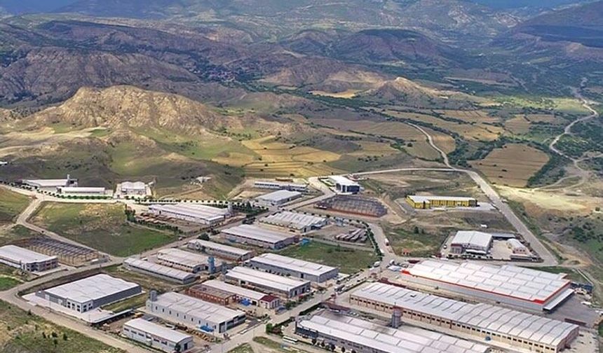 TOSYA AK PARTİ İLÇE BAŞKANI "TOSYA'MIZA HAYIRLI OLSUN"